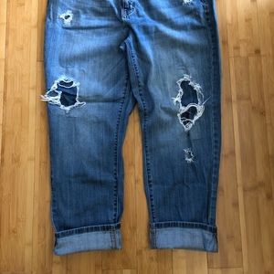 Jennifer Lopez boyfriend jean capris